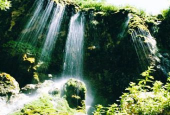 ortokand waterfall in kalat